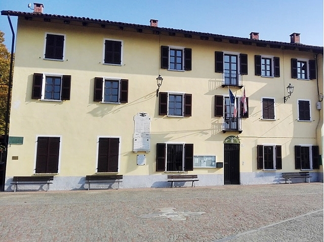 Capriglio Town Hall