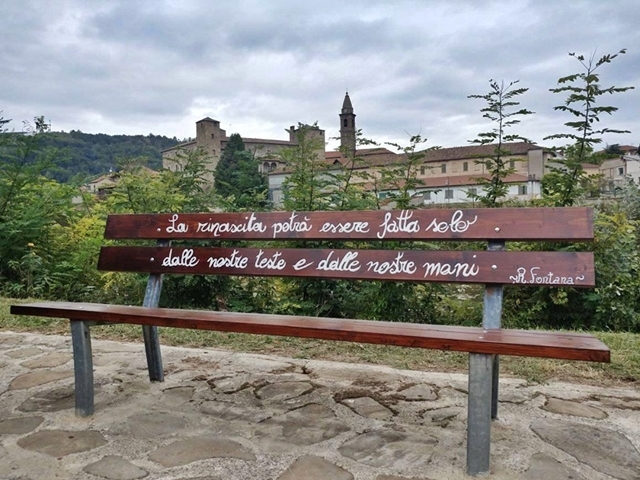 Narrating benches (Panchine narranti) - Monastero Bormida