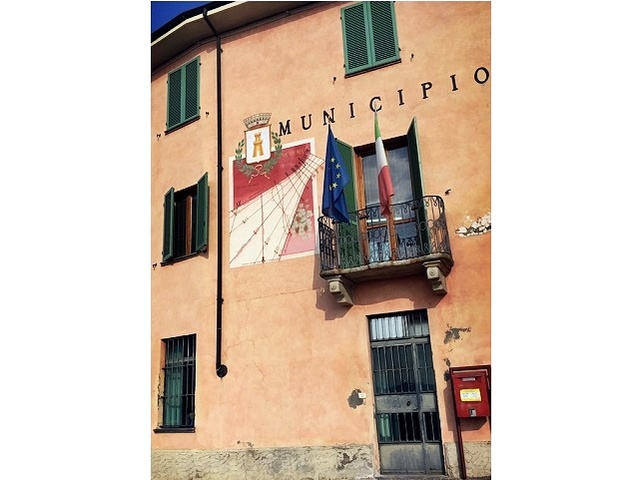 Montemagno Town Hall
