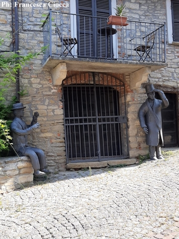 Route - Piero Nicala' statues (full tour)