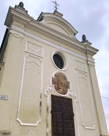 Chiesa sconsacrata di San Giovanni (o della Confraternita dei Battuti Bianchi)